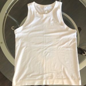 Lululemon Swiftly Breathe Relaxed-fit Muscle Tank top